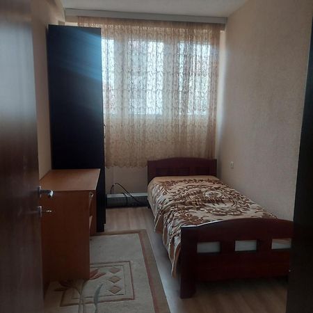 Hana'S Luxury Apartment Skopje Extérieur photo